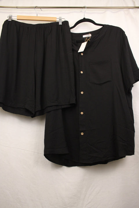2 Piece Black Short Outfit