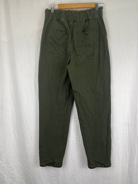 High-Waisted Green Pants